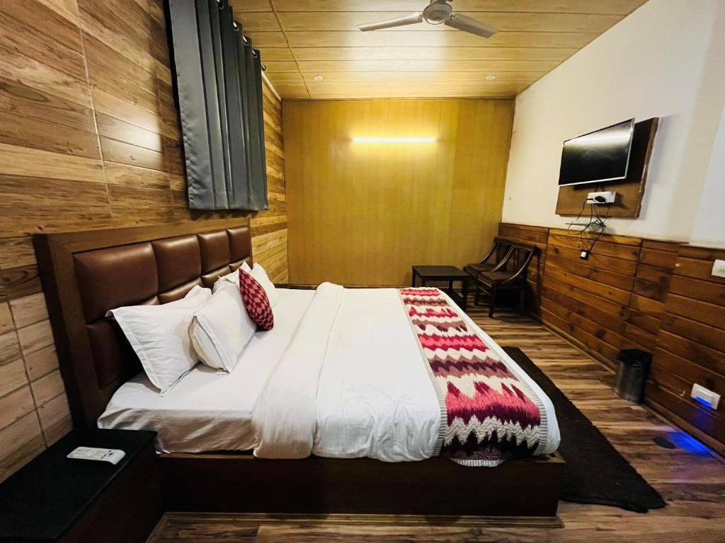 Luxury Room