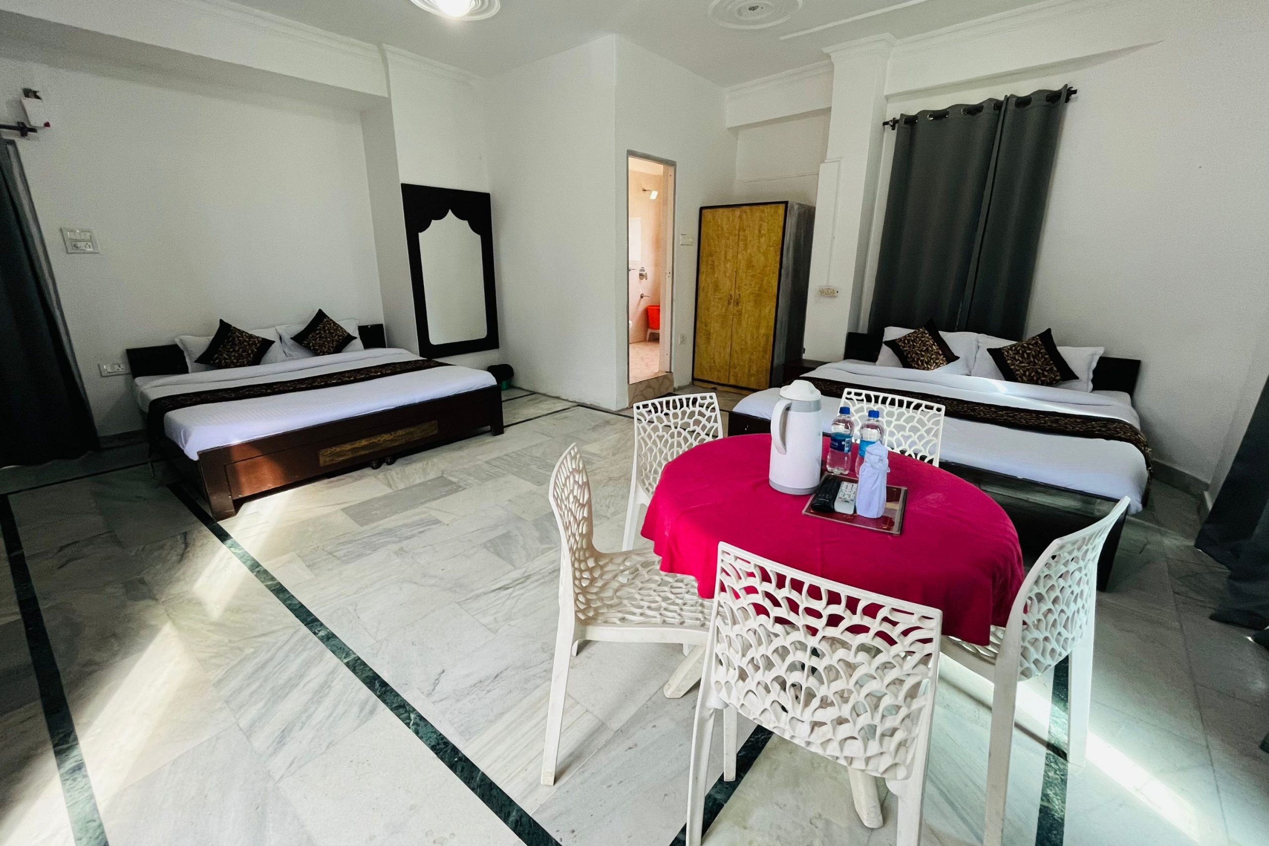 Premium Room